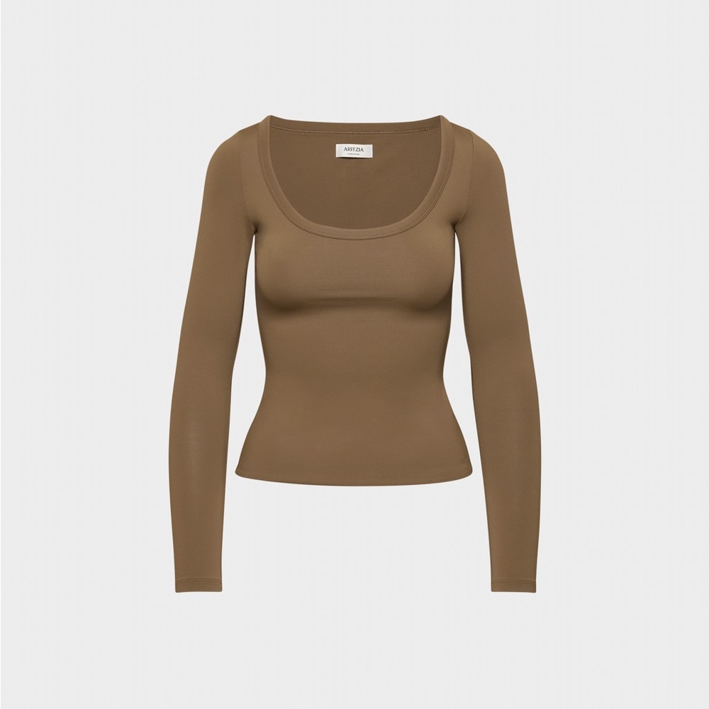NWT Aritzia Archer Contour Long Sleeve
